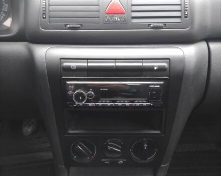 Шкода Октавия 2005 в Хусте на Automoto.ua Черный Шкода Октавия, объемом двигателя 0 л и пробегом 240 тыс. км за 5400 $, фото 7 на Automoto.ua