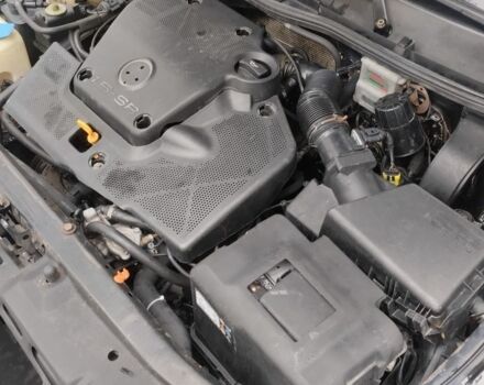 Черный Шкода Октавия, объемом двигателя 0 л и пробегом 225 тыс. км за 4350 $, фото 9 на Automoto.ua