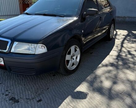 Черный Шкода Октавия, объемом двигателя 1.8 л и пробегом 380 тыс. км за 3500 $, фото 1 на Automoto.ua