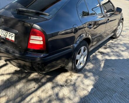 Черный Шкода Октавия, объемом двигателя 1.8 л и пробегом 380 тыс. км за 3500 $, фото 5 на Automoto.ua