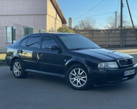 Черный Шкода Октавия, объемом двигателя 1.8 л и пробегом 275 тыс. км за 2250 $, фото 3 на Automoto.ua