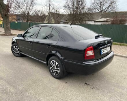 Чорний Шкода Октавія, об'ємом двигуна 1.6 л та пробігом 292 тис. км за 5250 $, фото 4 на Automoto.ua