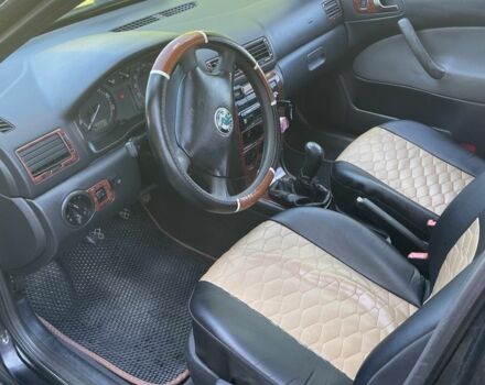 Черный Шкода Октавия, объемом двигателя 1.6 л и пробегом 249 тыс. км за 3000 $, фото 13 на Automoto.ua