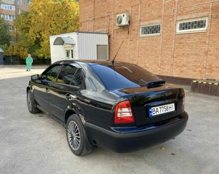 Чорний Шкода Октавія, об'ємом двигуна 1.6 л та пробігом 268 тис. км за 7200 $, фото 4 на Automoto.ua