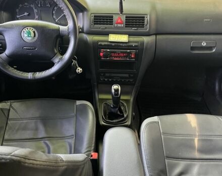 Чорний Шкода Октавія, об'ємом двигуна 1.8 л та пробігом 343 тис. км за 5550 $, фото 2 на Automoto.ua