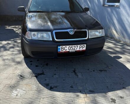 Черный Шкода Октавия, объемом двигателя 1.8 л и пробегом 380 тыс. км за 3500 $, фото 3 на Automoto.ua