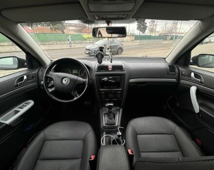 Черный Шкода Октавия, объемом двигателя 1.6 л и пробегом 2 тыс. км за 6300 $, фото 10 на Automoto.ua