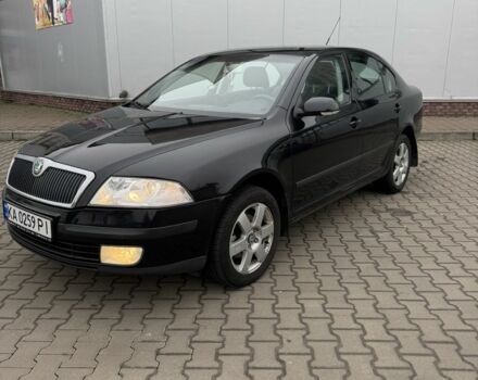 Черный Шкода Октавия, объемом двигателя 1.6 л и пробегом 2 тыс. км за 6300 $, фото 1 на Automoto.ua