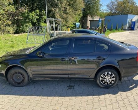 Черный Шкода Октавия, объемом двигателя 1.6 л и пробегом 331 тыс. км за 4700 $, фото 5 на Automoto.ua