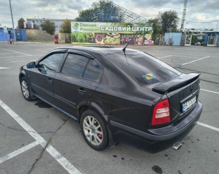 Чорний Шкода Октавія, об'ємом двигуна 1.8 л та пробігом 245 тис. км за 5700 $, фото 3 на Automoto.ua