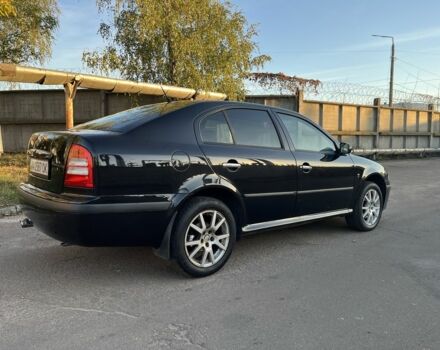 Черный Шкода Октавия, объемом двигателя 1.8 л и пробегом 276 тыс. км за 5500 $, фото 6 на Automoto.ua