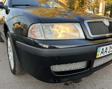 Черный Шкода Октавия, объемом двигателя 1.8 л и пробегом 276 тыс. км за 5500 $, фото 5 на Automoto.ua