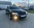 Черный Шкода Октавия, объемом двигателя 1 л и пробегом 500 тыс. км за 3500 $, фото 1 на Automoto.ua