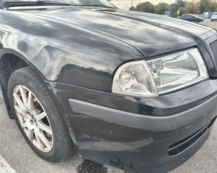 Чорний Шкода Октавія, об'ємом двигуна 1.8 л та пробігом 245 тис. км за 5700 $, фото 10 на Automoto.ua