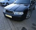 Черный Шкода Октавия, объемом двигателя 1.8 л и пробегом 320 тыс. км за 3816 $, фото 1 на Automoto.ua