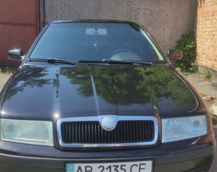 Черный Шкода Октавия, объемом двигателя 1.6 л и пробегом 279 тыс. км за 4900 $, фото 1 на Automoto.ua