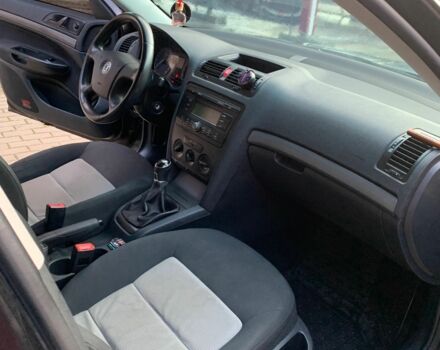 Чорний Шкода Октавія, об'ємом двигуна 1.6 л та пробігом 280 тис. км за 5300 $, фото 4 на Automoto.ua