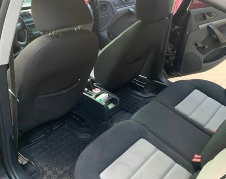 Чорний Шкода Октавія, об'ємом двигуна 1.6 л та пробігом 280 тис. км за 5300 $, фото 3 на Automoto.ua