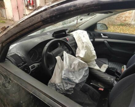 Шкода Октавия 2008 в Каменке-Бугской на Automoto.ua Черный Шкода Октавия, объемом двигателя 1.6 л и пробегом 217 тыс. км за 2500 $, фото 3 на Automoto.ua