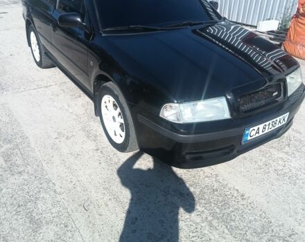 Черный Шкода Октавия, объемом двигателя 1.8 л и пробегом 241 тыс. км за 4999 $, фото 1 на Automoto.ua