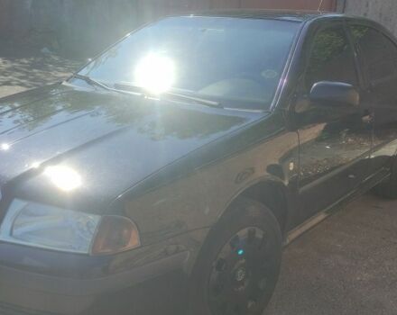 Черный Шкода Октавия, объемом двигателя 1.6 л и пробегом 279 тыс. км за 4900 $, фото 2 на Automoto.ua