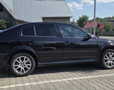 Черный Шкода Октавия, объемом двигателя 1.8 л и пробегом 225 тыс. км за 6000 $, фото 7 на Automoto.ua
