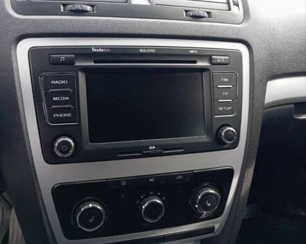 Черный Шкода Октавия, объемом двигателя 1.8 л и пробегом 210 тыс. км за 6772 $, фото 5 на Automoto.ua