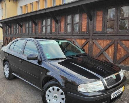 Черный Шкода Октавия, объемом двигателя 1.6 л и пробегом 197 тыс. км за 7150 $, фото 3 на Automoto.ua