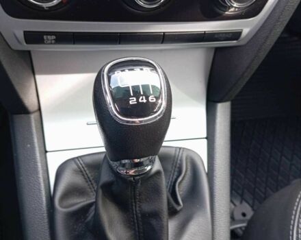 Черный Шкода Октавия, объемом двигателя 1.8 л и пробегом 210 тыс. км за 6772 $, фото 10 на Automoto.ua