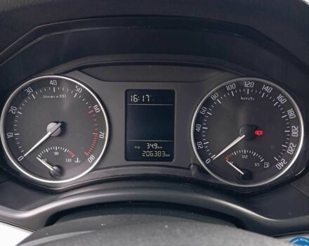 Черный Шкода Октавия, объемом двигателя 1.8 л и пробегом 210 тыс. км за 6772 $, фото 6 на Automoto.ua