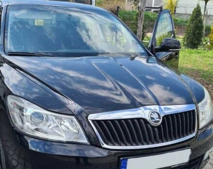 Черный Шкода Октавия, объемом двигателя 2 л и пробегом 220 тыс. км за 6500 $, фото 1 на Automoto.ua