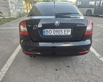 Черный Шкода Октавия, объемом двигателя 2 л и пробегом 349 тыс. км за 8900 $, фото 7 на Automoto.ua