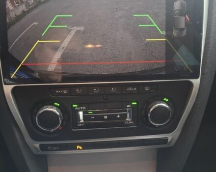 Черный Шкода Октавия, объемом двигателя 2 л и пробегом 349 тыс. км за 8900 $, фото 2 на Automoto.ua