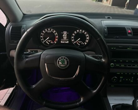 Чорний Шкода Октавія, об'ємом двигуна 1.6 л та пробігом 290 тис. км за 7400 $, фото 14 на Automoto.ua