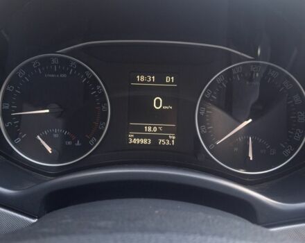 Черный Шкода Октавия, объемом двигателя 2 л и пробегом 349 тыс. км за 8900 $, фото 1 на Automoto.ua