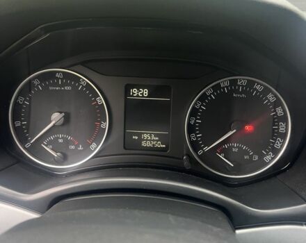 Черный Шкода Октавия, объемом двигателя 1.8 л и пробегом 180 тыс. км за 5500 $, фото 9 на Automoto.ua