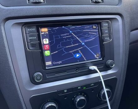 Черный Шкода Октавия, объемом двигателя 1.6 л и пробегом 219 тыс. км за 6900 $, фото 7 на Automoto.ua