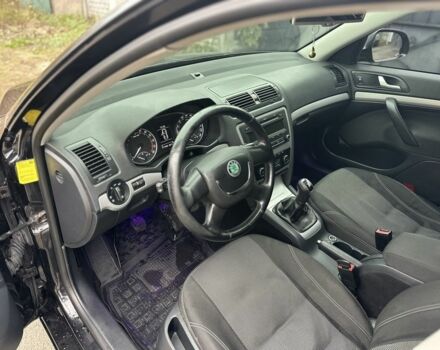 Чорний Шкода Октавія, об'ємом двигуна 1.6 л та пробігом 310 тис. км за 7500 $, фото 8 на Automoto.ua