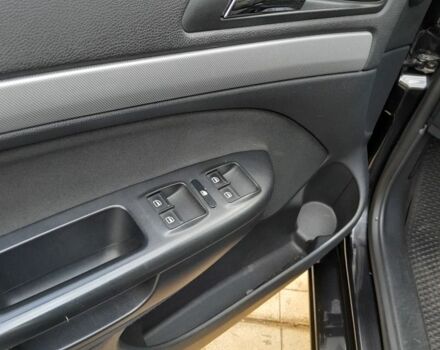 Чорний Шкода Октавія, об'ємом двигуна 1.8 л та пробігом 135 тис. км за 8200 $, фото 7 на Automoto.ua