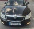 Черный Шкода Октавия, объемом двигателя 2 л и пробегом 349 тыс. км за 8900 $, фото 5 на Automoto.ua