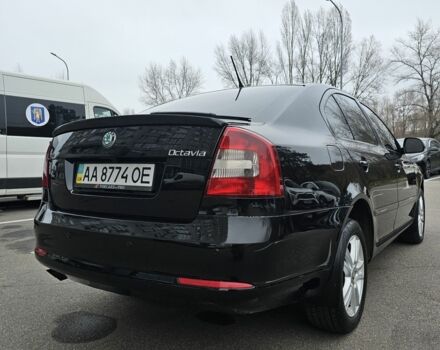 Чорний Шкода Октавія, об'ємом двигуна 2 л та пробігом 240 тис. км за 10900 $, фото 9 на Automoto.ua