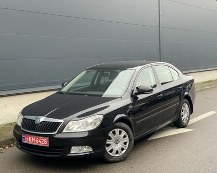 Чорний Шкода Октавія, об'ємом двигуна 1.6 л та пробігом 183 тис. км за 7999 $, фото 1 на Automoto.ua