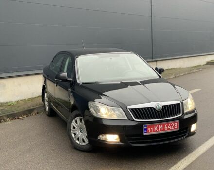 Чорний Шкода Октавія, об'ємом двигуна 1.6 л та пробігом 183 тис. км за 7999 $, фото 7 на Automoto.ua