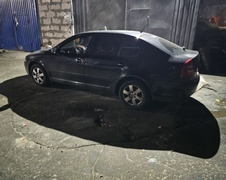 Черный Шкода Октавия, объемом двигателя 1.6 л и пробегом 191 тыс. км за 8200 $, фото 6 на Automoto.ua