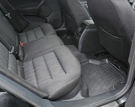 Чорний Шкода Октавія, об'ємом двигуна 2 л та пробігом 240 тис. км за 10900 $, фото 11 на Automoto.ua