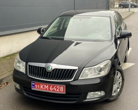 Чорний Шкода Октавія, об'ємом двигуна 1.6 л та пробігом 183 тис. км за 7999 $, фото 6 на Automoto.ua