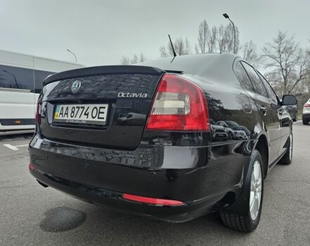 Чорний Шкода Октавія, об'ємом двигуна 2 л та пробігом 240 тис. км за 10900 $, фото 8 на Automoto.ua
