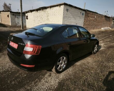 Черный Шкода Октавия, объемом двигателя 1.2 л и пробегом 252 тыс. км за 11000 $, фото 3 на Automoto.ua