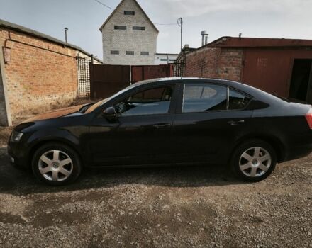 Черный Шкода Октавия, объемом двигателя 1.2 л и пробегом 252 тыс. км за 11000 $, фото 4 на Automoto.ua