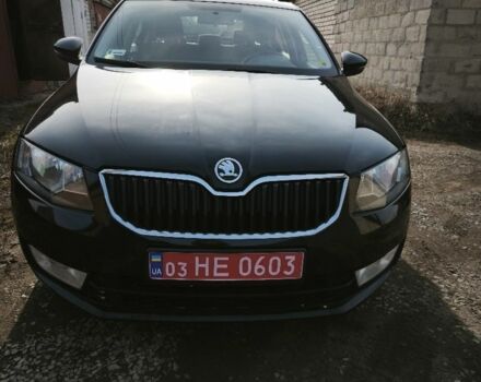 Черный Шкода Октавия, объемом двигателя 1.2 л и пробегом 252 тыс. км за 11000 $, фото 2 на Automoto.ua